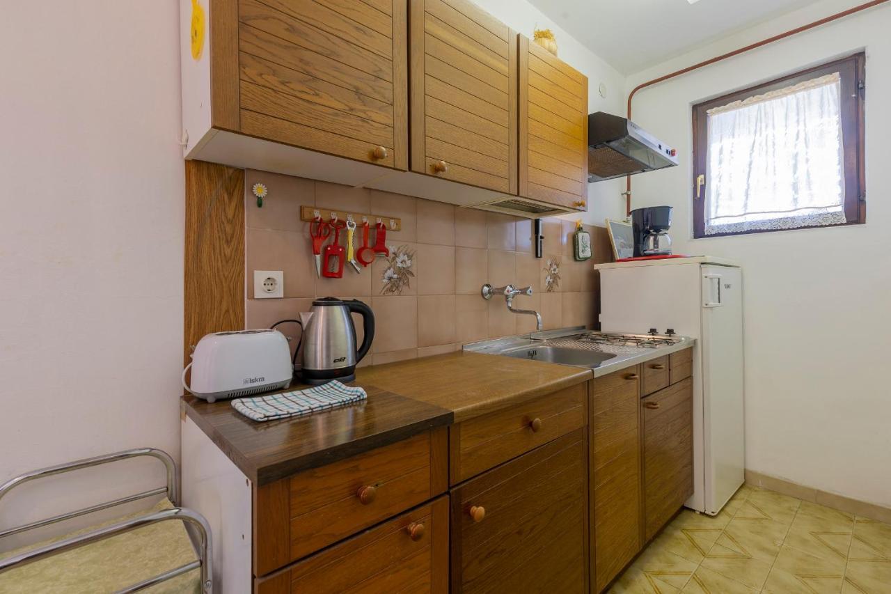 Crevatin Apartman *